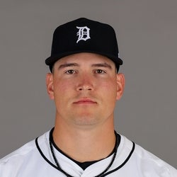Tyler Holton